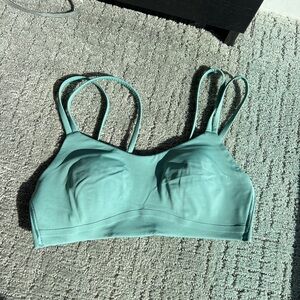 Lululemon Like a Cloud Sports bra